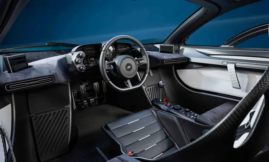 Eine Ansicht des Innenraums des Gordon Murray Le Mans GTR.