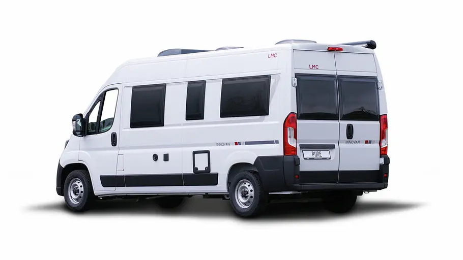 Die Studioaufnahme zeigt den LMC Innovan Pure 600 von schräg hinten.