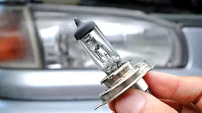 H4-Lampe - Foto: iStock/NorGal