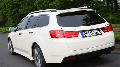 Honda Accord Tourer 2.2 i-DTEC 180 TYPE S - Heck