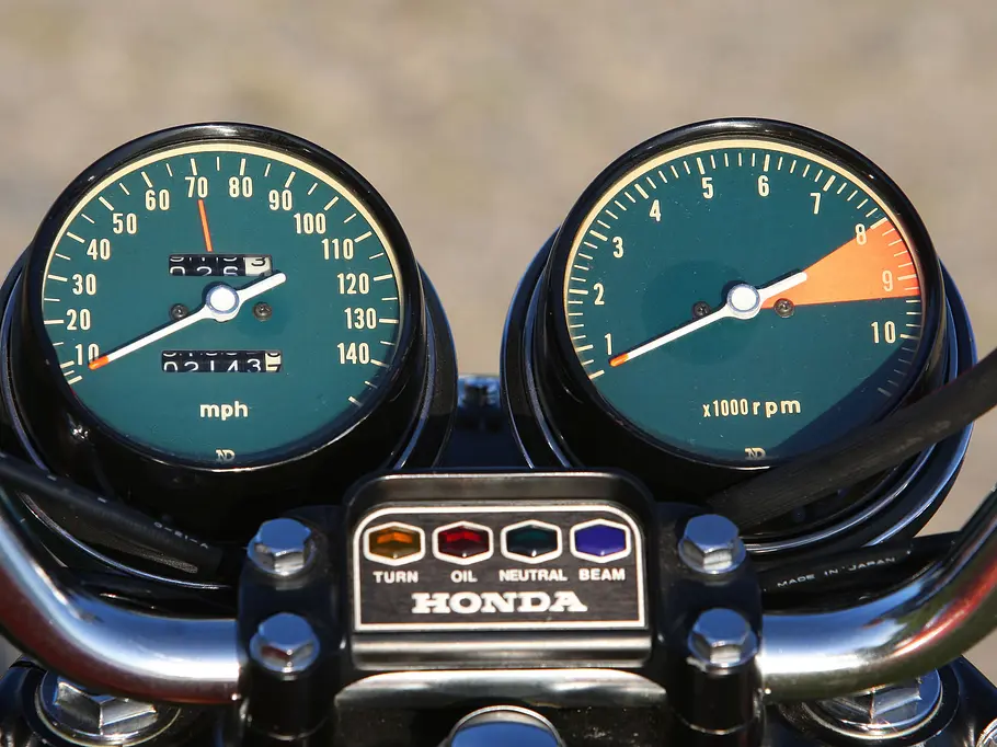 Honda CB 750 Four Honda CB 750 Four - Tachometer