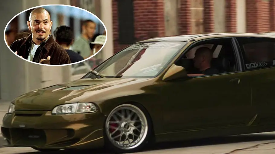 Der Honda Civic von Hector fahrend seitlich