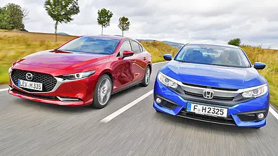 Mazda3 Fastback/Honda Civic - Foto: Zbigniew Mazar