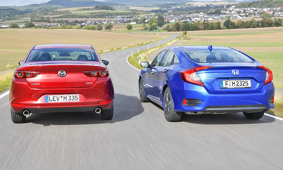 Mazda3 Fastback/Honda Civic