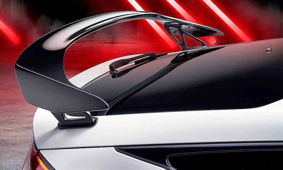 Der Heckspoiler des Honda Civic Type R (2023).