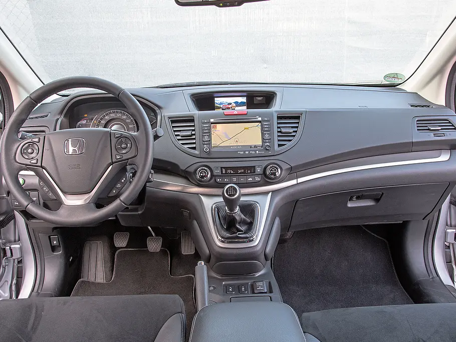 Honda CR-V 2.2 i-DTEC 4WD Kompakt-SUV Vergleich Bilder technische Daten Cockpit