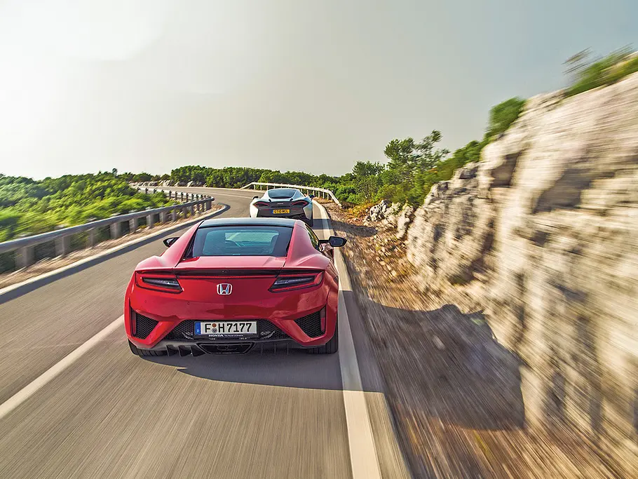 Honda NSX/McLaren 570GT: Vergleich Honda NSX/McLaren 570GT: Vergleich
