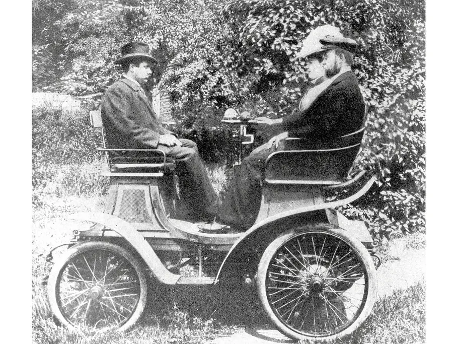 1901: PIONIER-LEISTUNG Horch Historie Geschichte Bilder Audi Autogeschichte Frontmotor