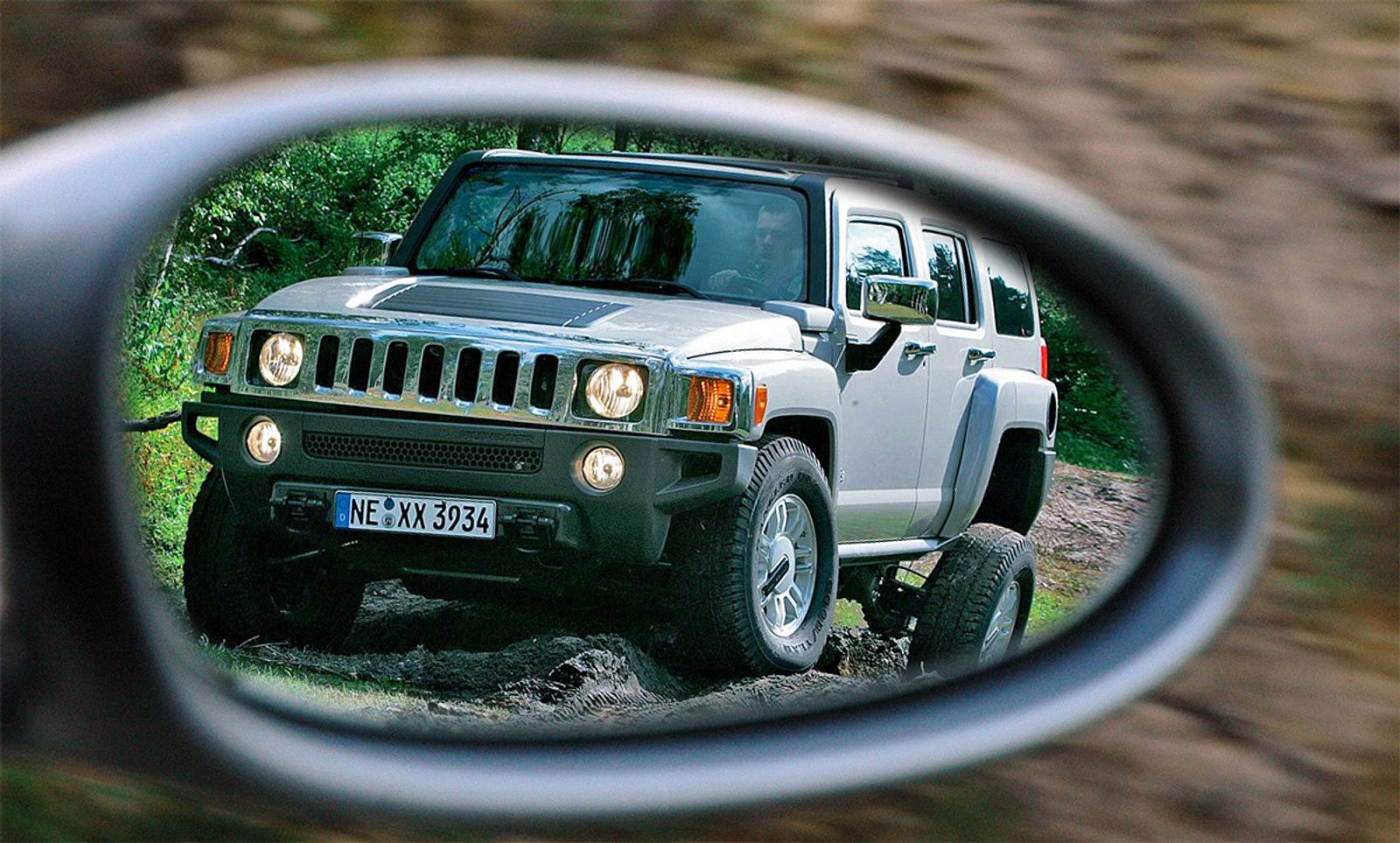 hummer-h3-2005-test-im-r-ckspiegel