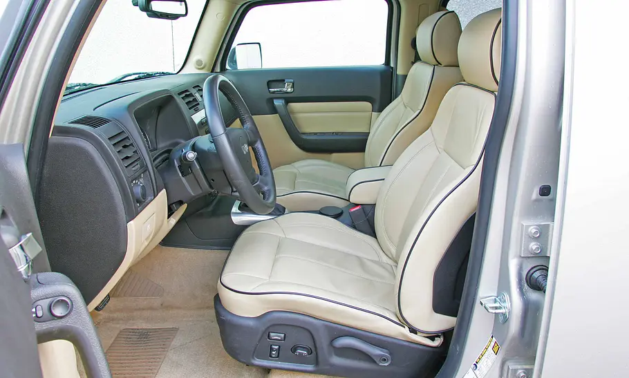Hummer H3 Die Sitze des Hummer H3