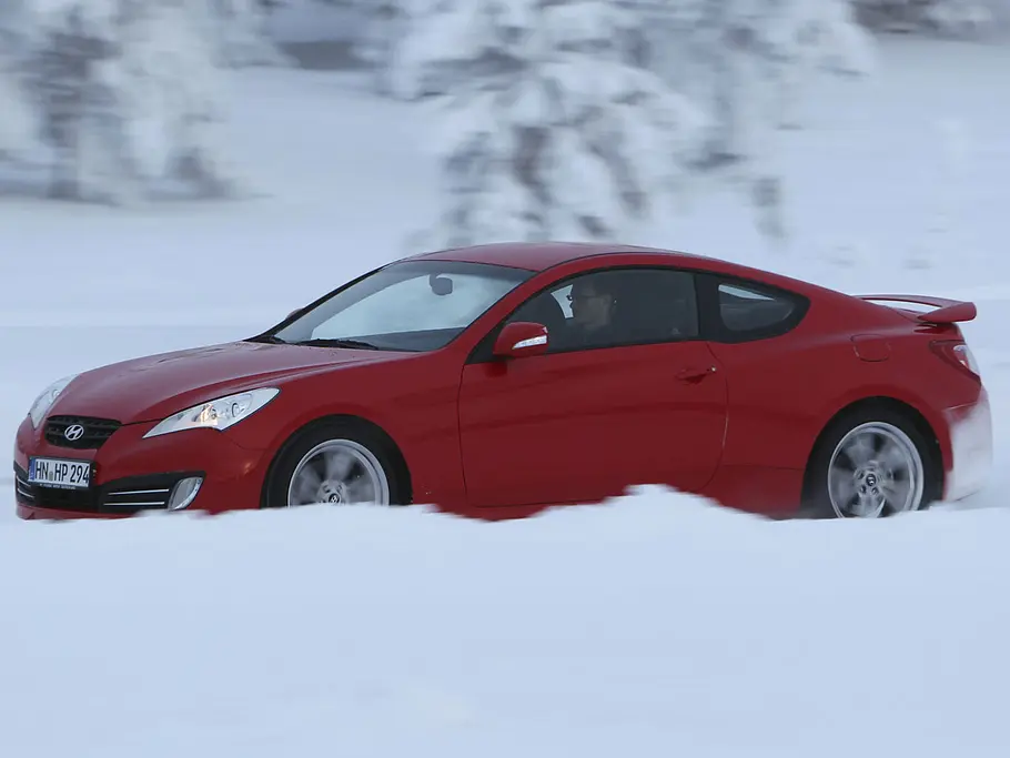 Hyundai Genesis Coupe 3.8 V6 Preis