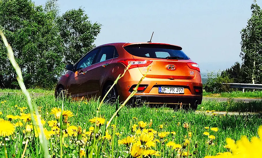 Hyundai i30 Turbo Hyundai i30 Turbo (2015)