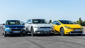 Skoda Octavia/Hyundai Ioniq 5/Toyota Prius - Foto: Frank Ratering