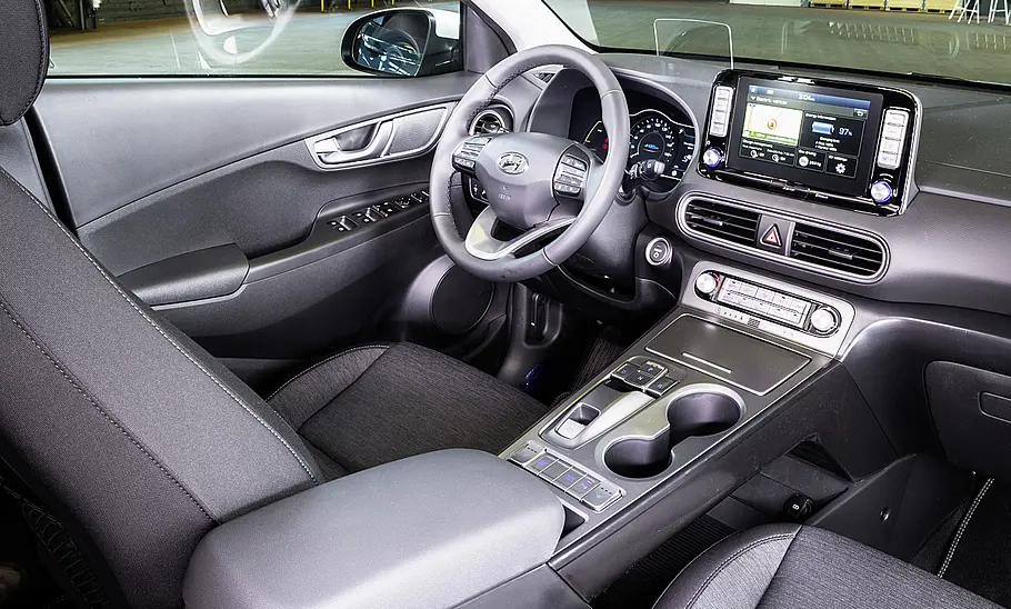Hyundai Kona Elektro (2018) Hyundai Kona Elektro (2018)