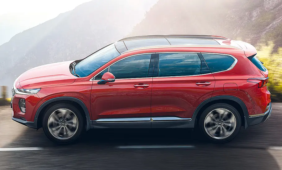 Hyundai Santa Fe (2018) Hyundai Santa Fe (2018)