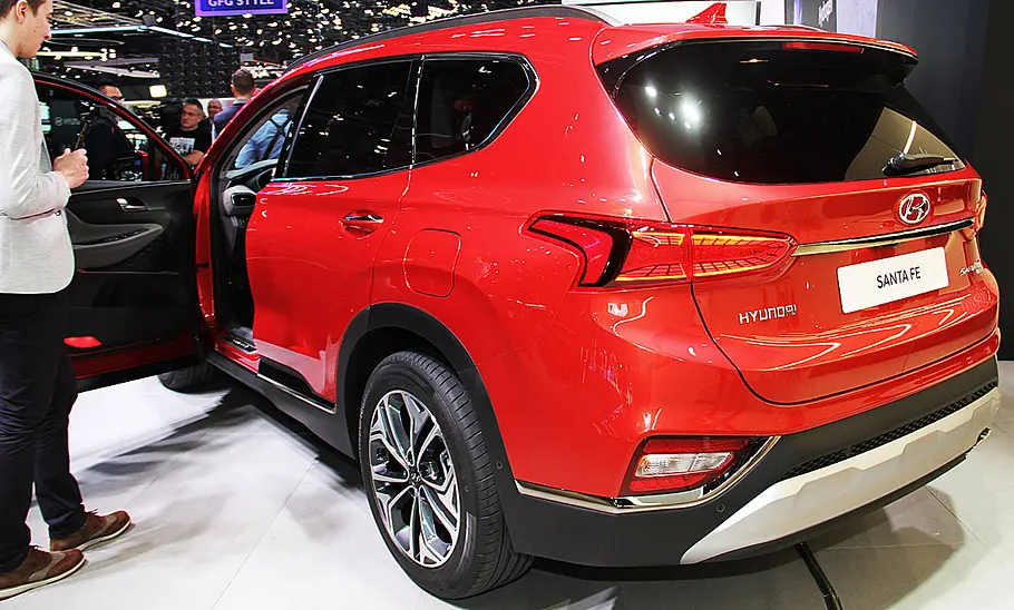 Hyundai Santa Fe (2018) Hyundai Santa Fe (2018)