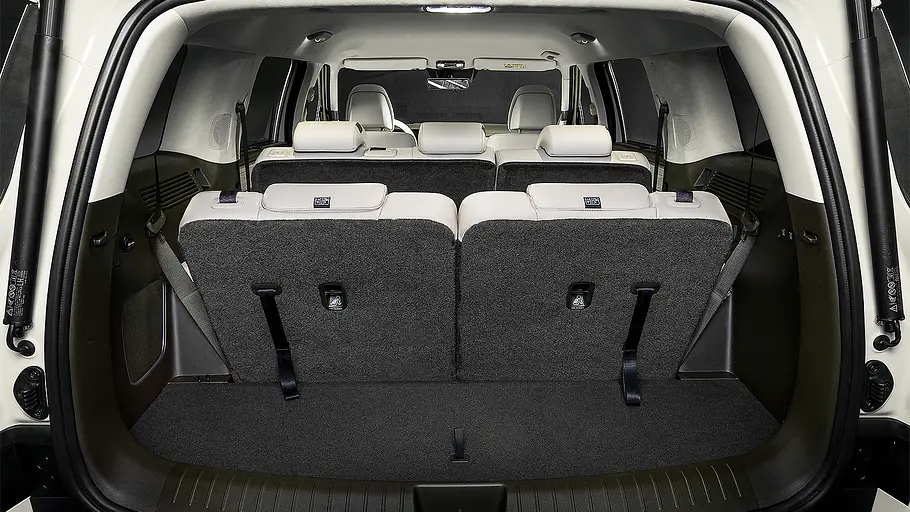 Blick in den Kofferraum des Hyundai Santa Fe (2026).