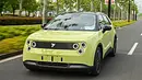 Der Nio Firefly (2025) fahrend von schräg vorne fotografiert. - Foto: Nio