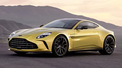 Der Aston Martin Vantage Facelift (2024) statisch von schräg vorne. - Foto: Aston Martin