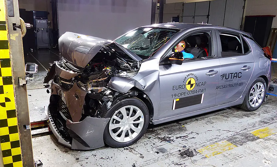 Opel Corsa (2019) im Crashtest Opel Corsa F (2019) im Crashtest