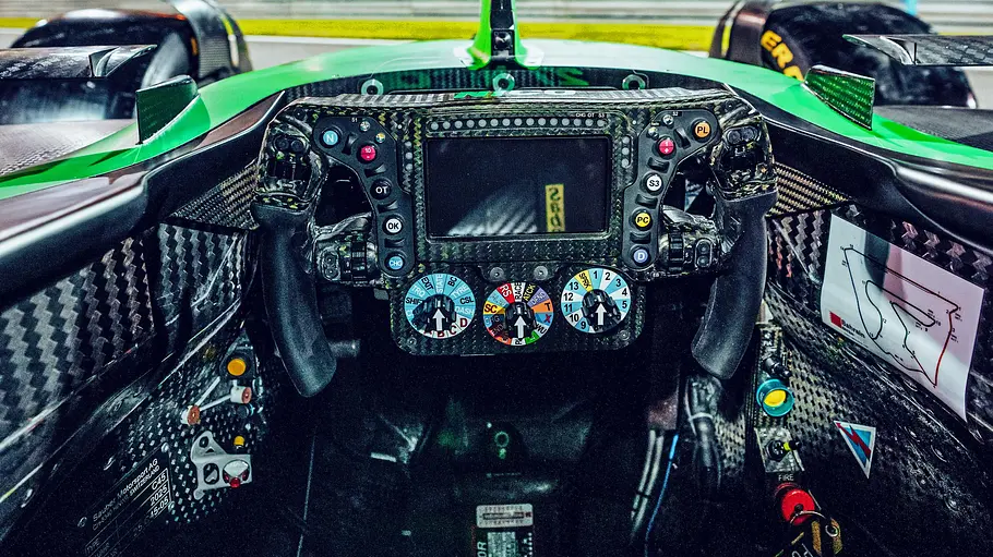 Das Cockpit des Sauber F1-Autos