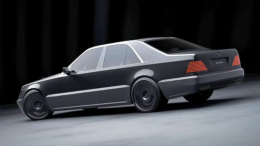 Die Mercedes S-Klasse (W140) Restomod stehend von schräg hinten