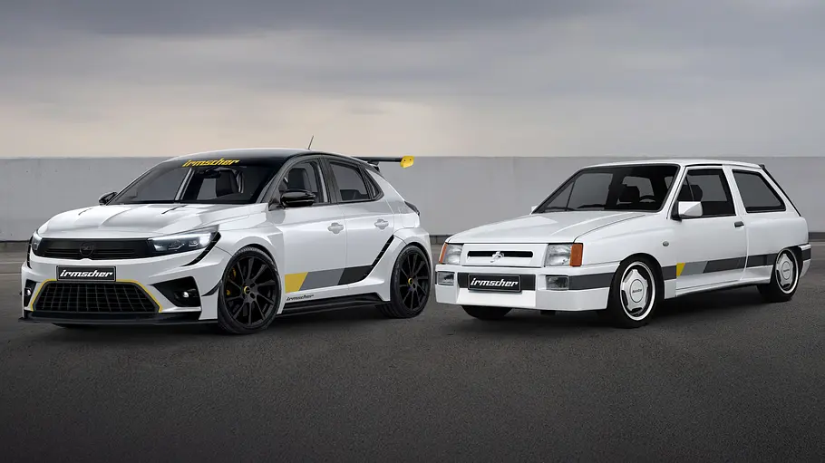 Irmscher Opel Corsa IRC Sprint von 2026 und 1985, fotografiert von schräg vorne. 