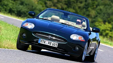 Jaguar XK 4.2 Cabrio: Frontansicht
