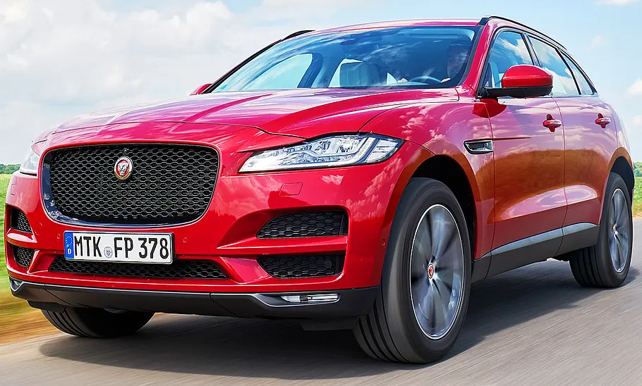 Jaguar F-Pace 25t AWD Jaguar F-Pace 25t AWD