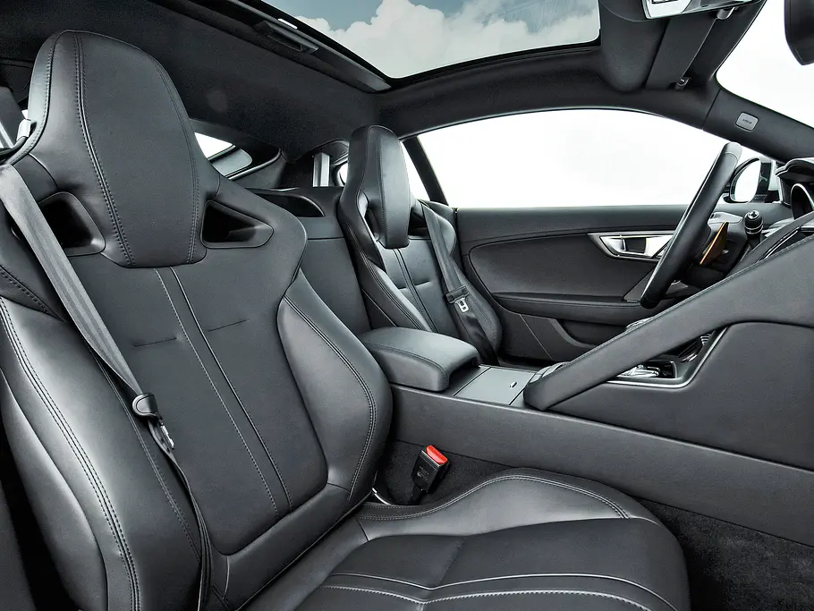 Jaguar F-Type Coupe Test Bilder technische Daten Sitze