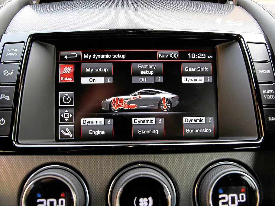 Vergleich: Porsche 911 Carrera vs. Jaguar F-Type S Coupé Jaguar F-Type S Coupé Vergleich Bilder technische Daten Dynamic-i-Modus