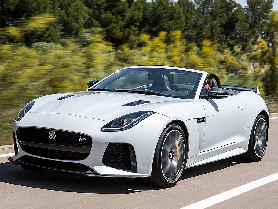 Erste Fahrt im neuen F-Type SVR
