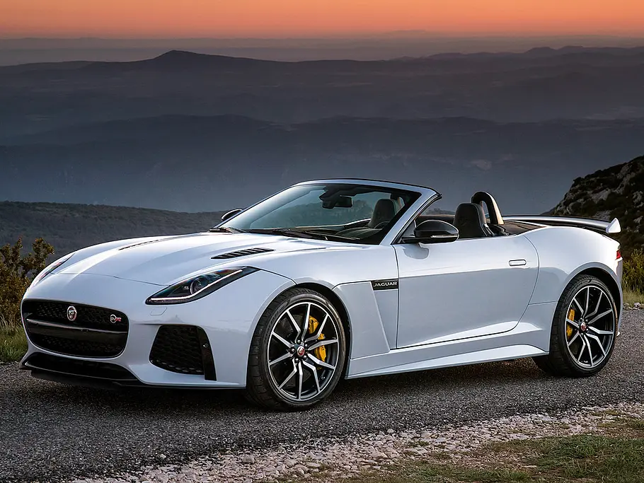 Erste Fahrt im neuen F-Type SVR