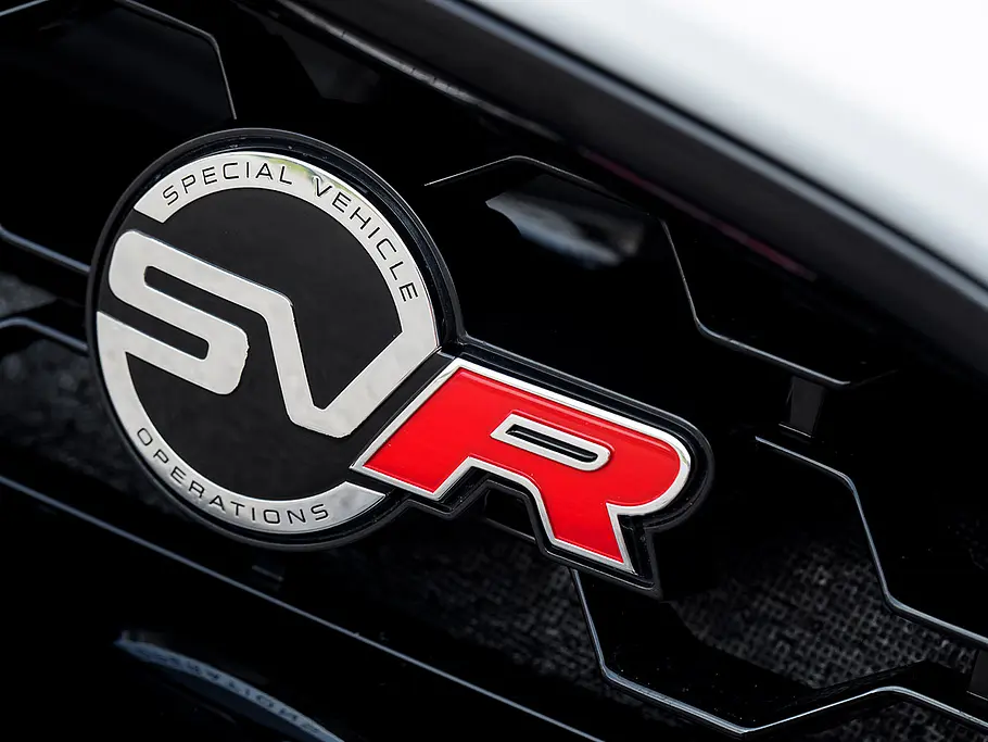 Erste Fahrt im neuen F-Type SVR