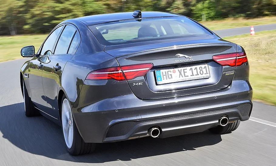 Jaguar XE