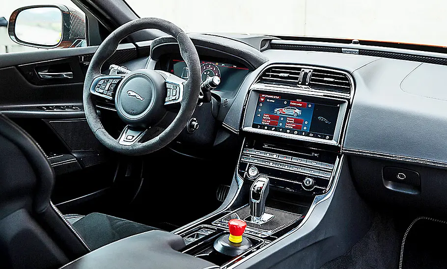 Jaguar XE SV Project 8