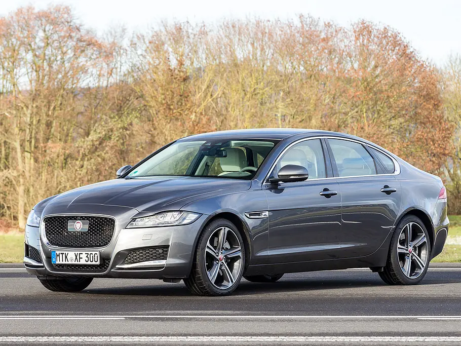 Jaguar XF
