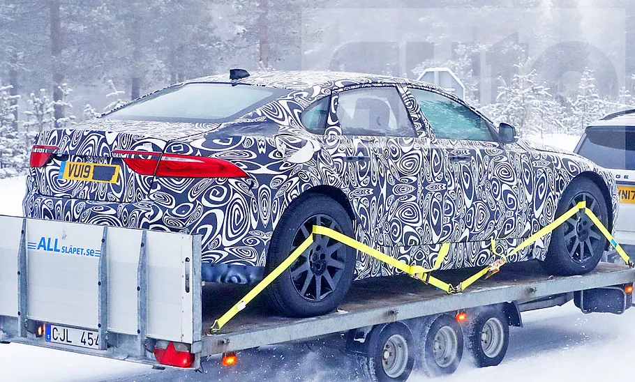 Jaguar XJ (2021)