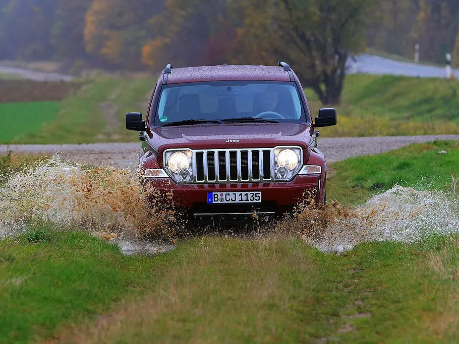 Jeep Cherokee 2.8 CRD