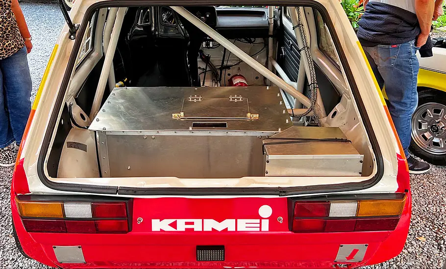 Der Kofferraum des Kamei-Golf.