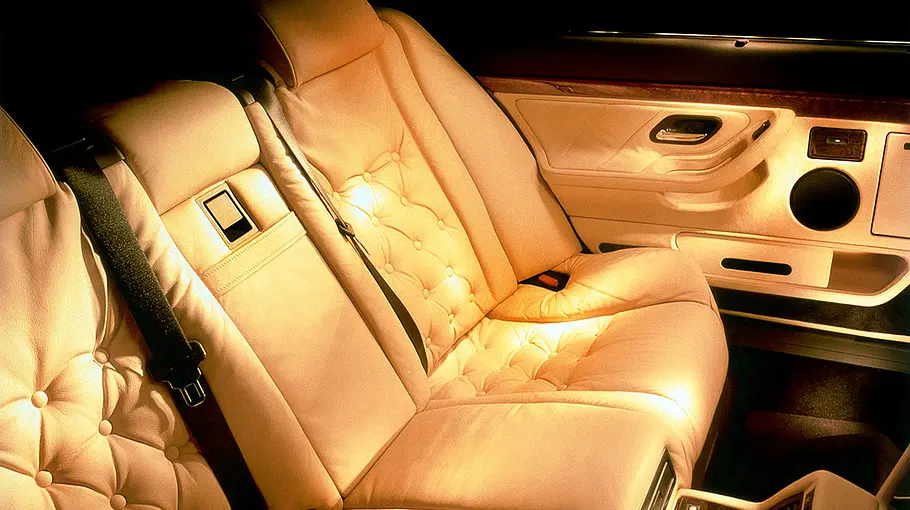 BMW 750iL (E38) Der Fond des BMW 750iL (E38).