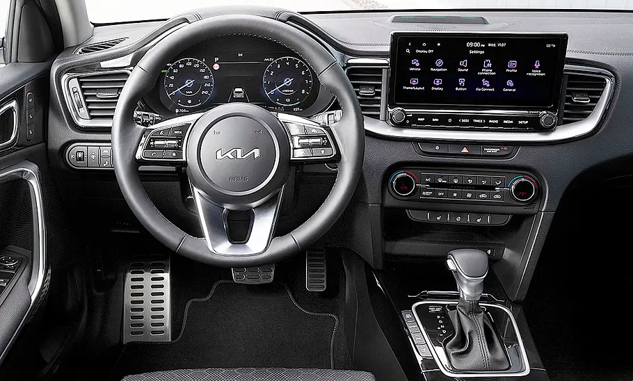 Kia Ceed Facelift (2021) Kia Ceed Facelift (2021)