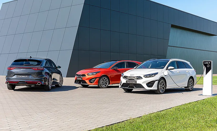Kia Ceed Facelift (2021) Kia Ceed Facelift (2021)