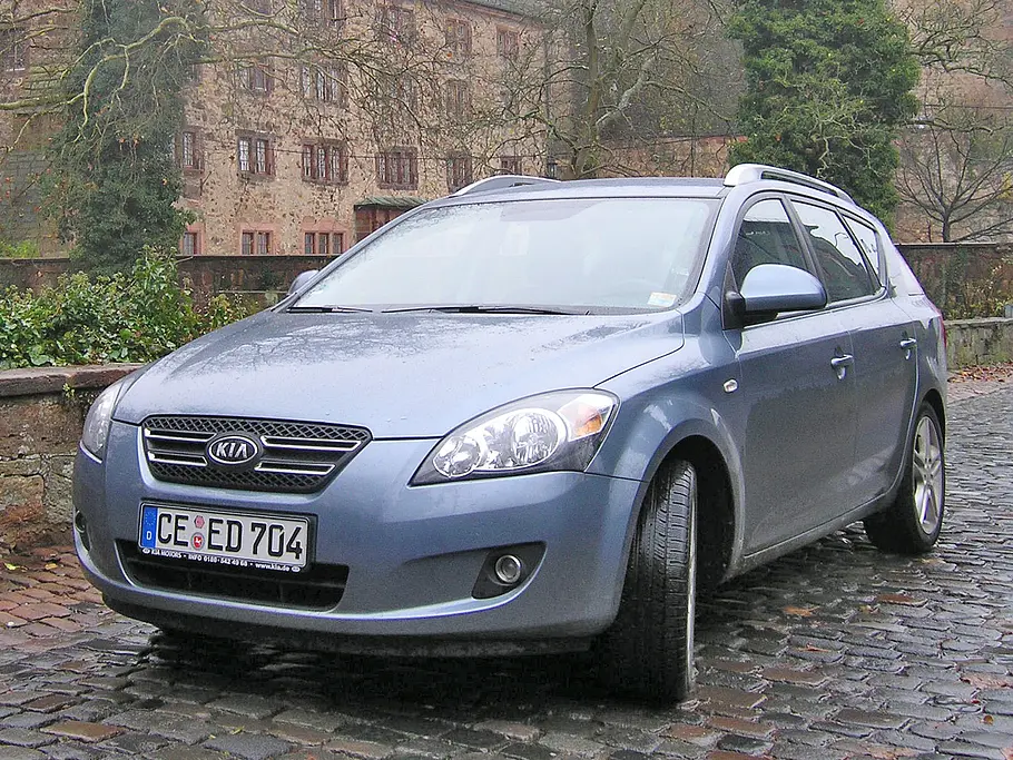 Kia Ceed SW 2.0 CVVT Kia Ceed SW 2.0 CVVT ist traktionsschwach