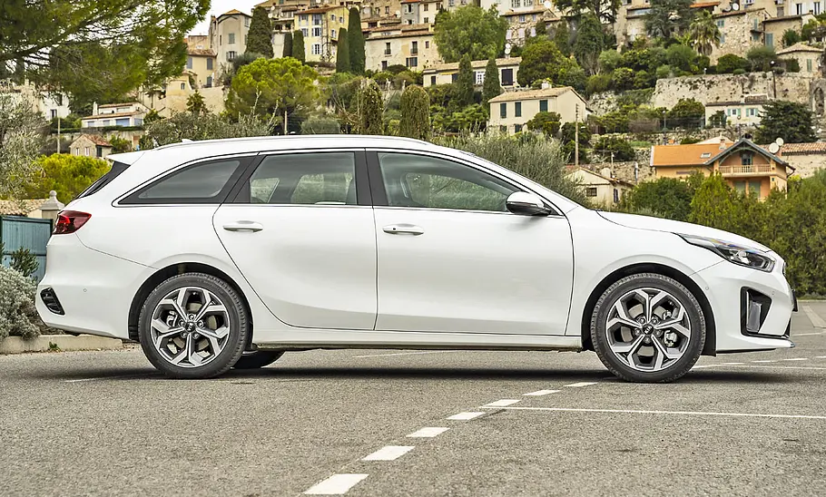 Kia Ceed Sportswagon Plug-in-Hybrid Kia Ceed Sportswagon Plug-in-Hybrid