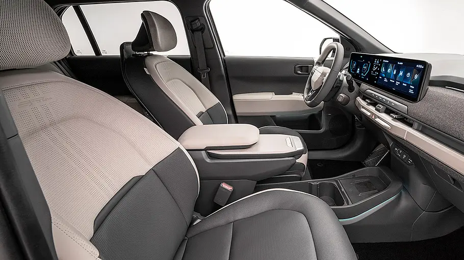 Kia EV3 Die vorderen Sitze des Kia EV3.