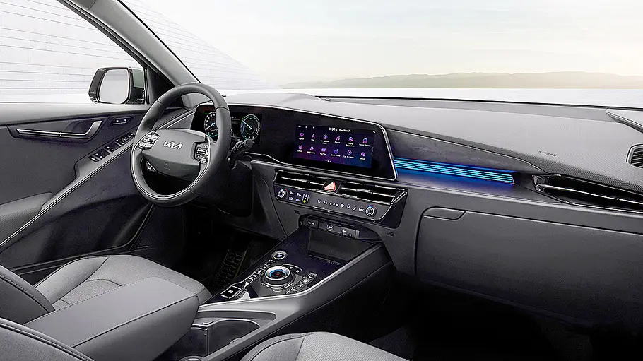 Kia Niro (2022) Das Cockpit des Kia Niro.