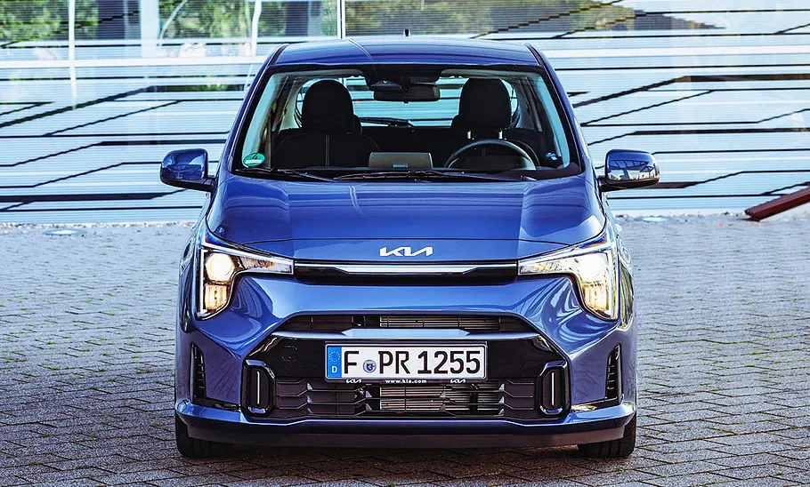 Kia Picanto Facelift (2024); stehend; Außenansicht; Frontalsicht