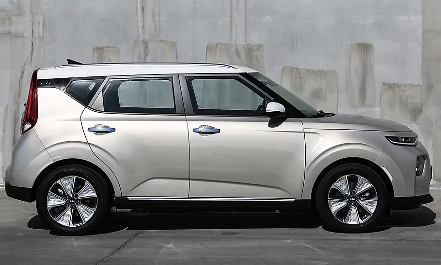 Kia Soul EV (2019) Kia Soul EV (2019)