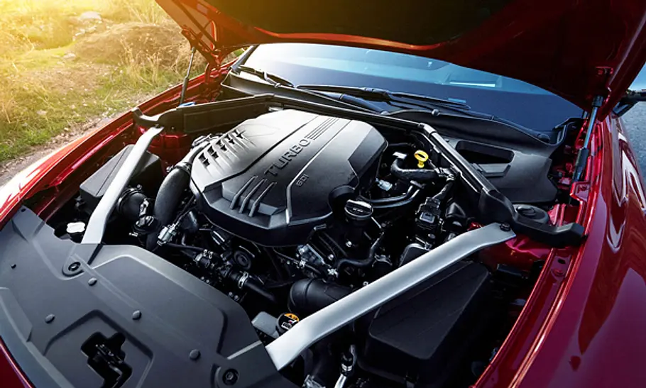 Kia Stinger (2017) Kia Stinger (2017)